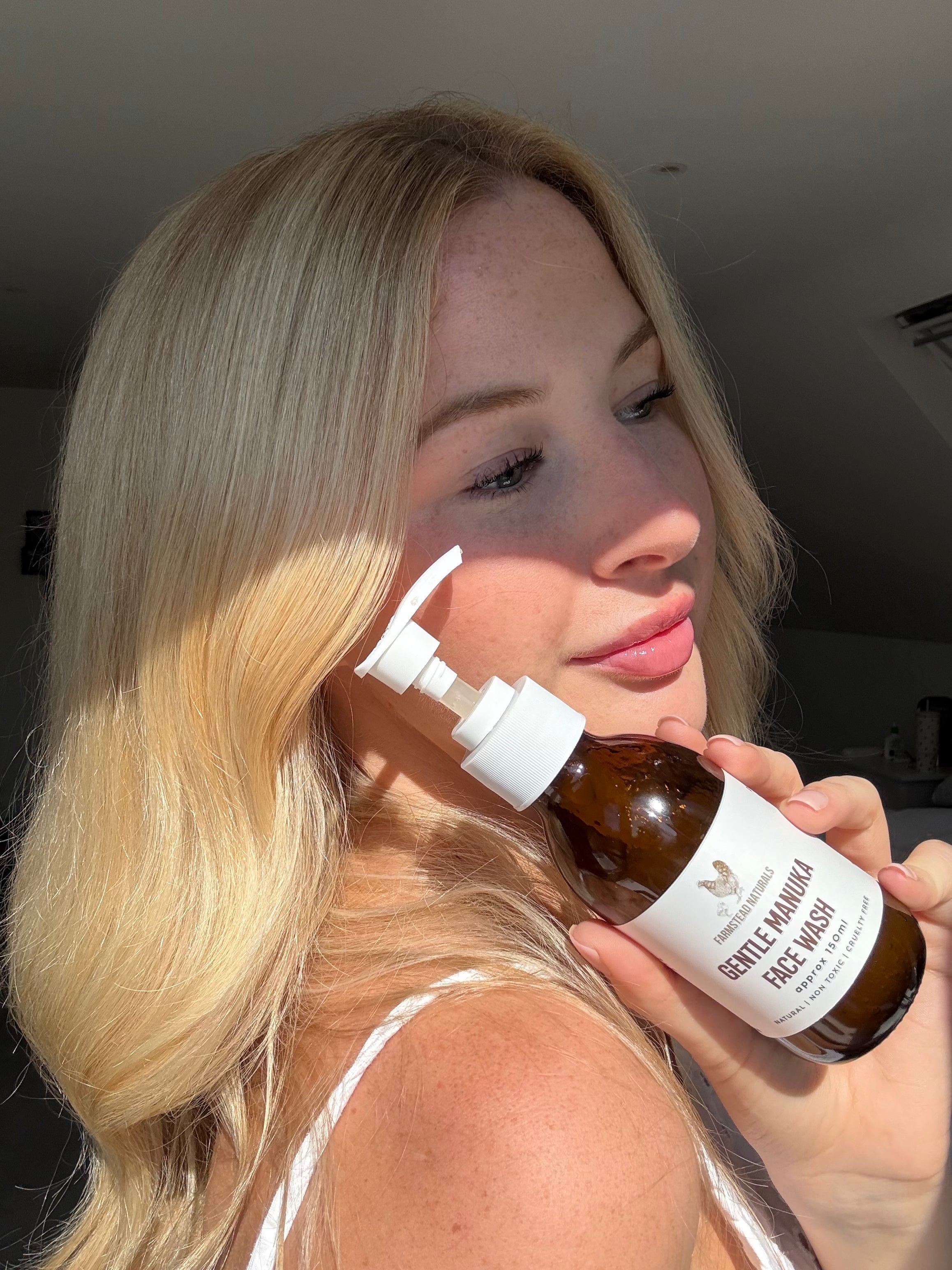 Gentle Manuka Face Wash - award winning face wash for rosacea and problem skin