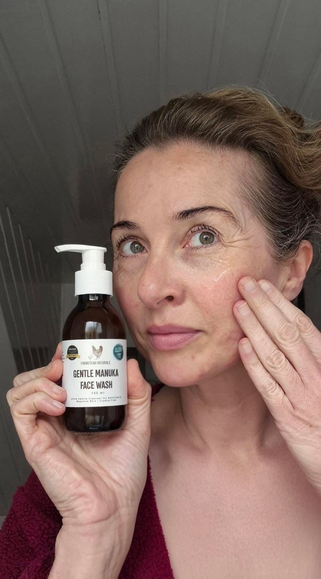 Gentle Manuka Face Wash for Sensitive & Rosacea-Prone Skin