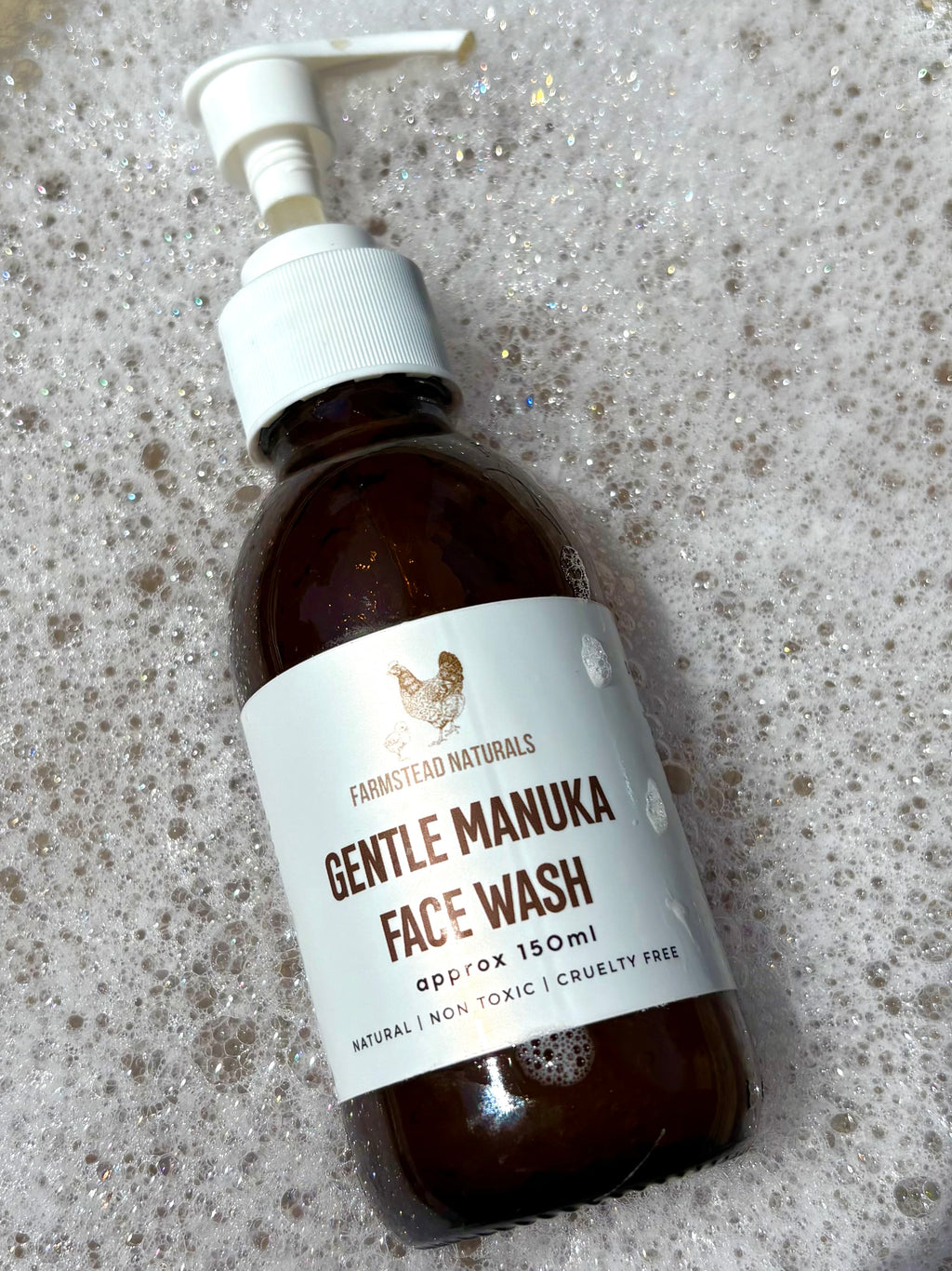 Gentle Manuka face wash for acne rosacea 