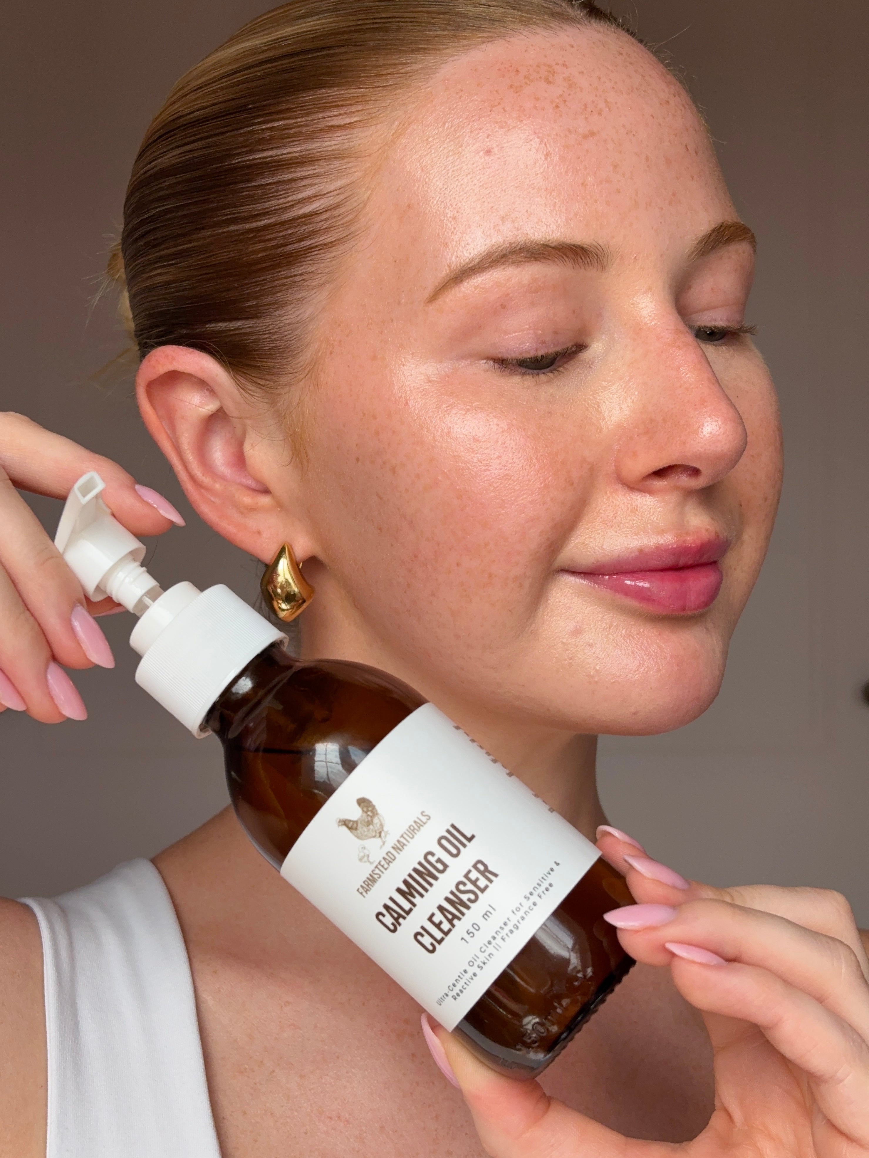 Calming Oil Cleanser for Sensitive Skin | Calm Barrier Oil Cleanser